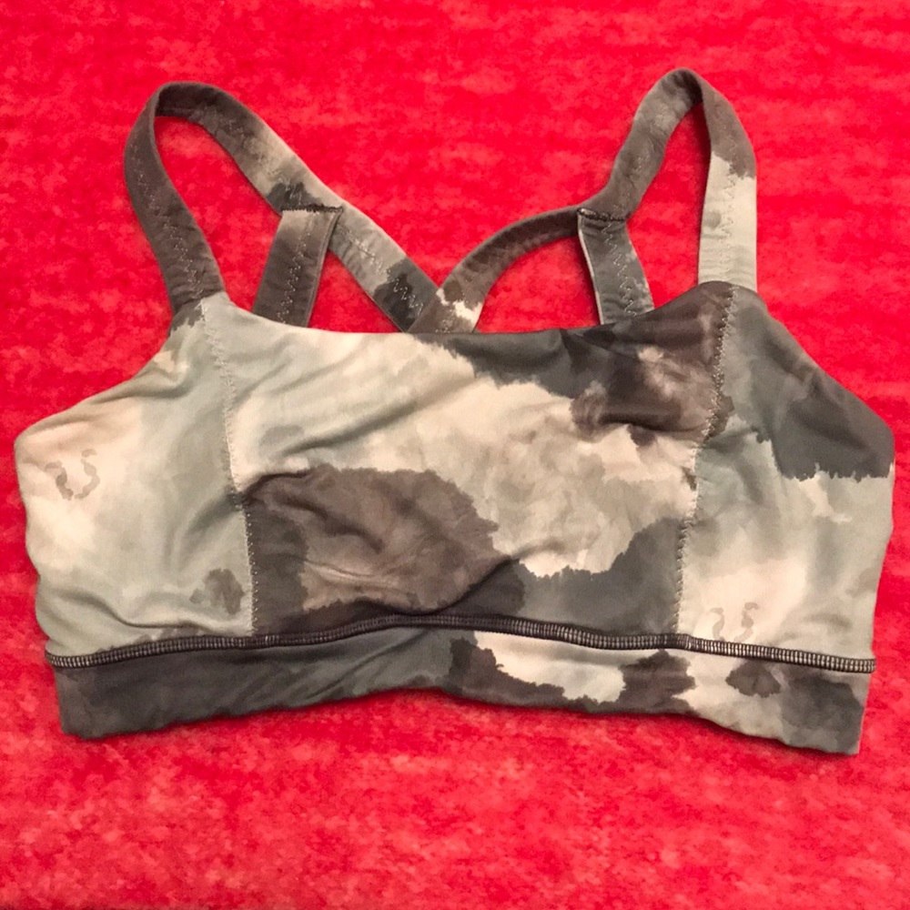 Lululemon bra